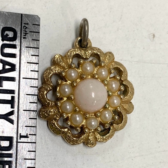 1973 Angel Pink Sarah Coventry Necklace Pendant - Hearts Go Bostonian Starburst - Picture 2 of 4